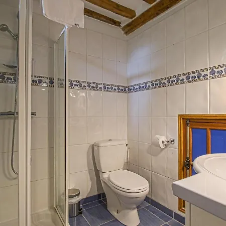 Holiday home Spacious With Garden Tracy-sur-Mer