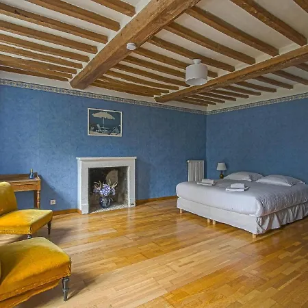 Spacious With Garden Holiday home