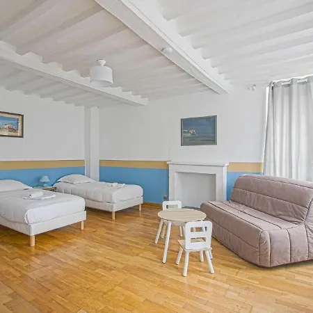Holiday home Spacious With Garden *