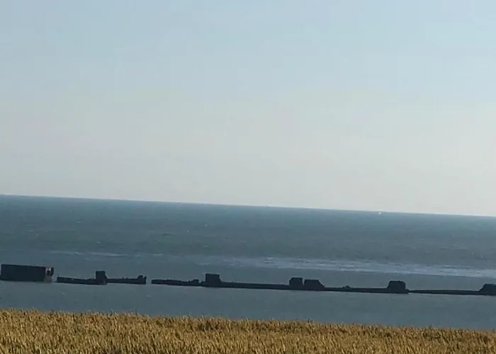 Normandy Garden Escape *